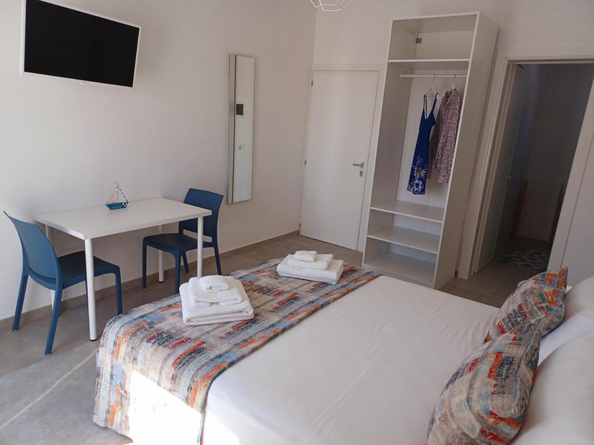 House Salento Central Rooms Torre San Giovanni Ugento Dış mekan fotoğraf